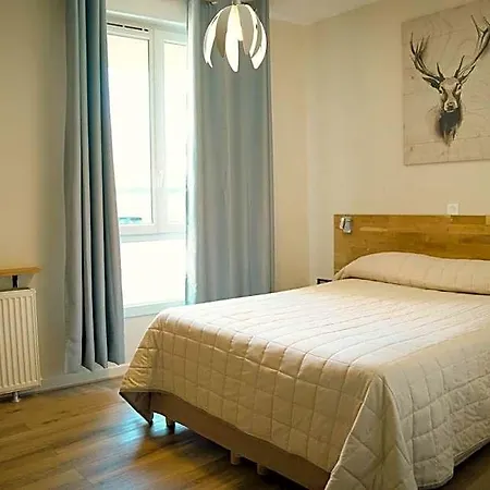 Hotel In Paris Aubervilliers