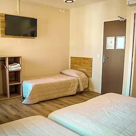 Hotel In Paris Aubervilliers