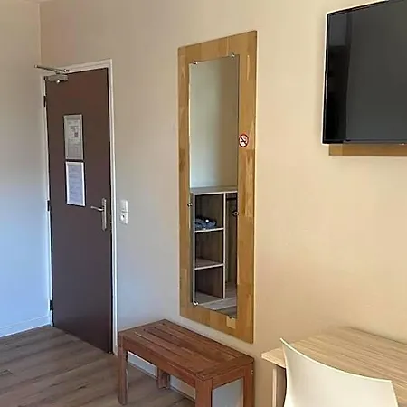 Hotel In Paris 3*